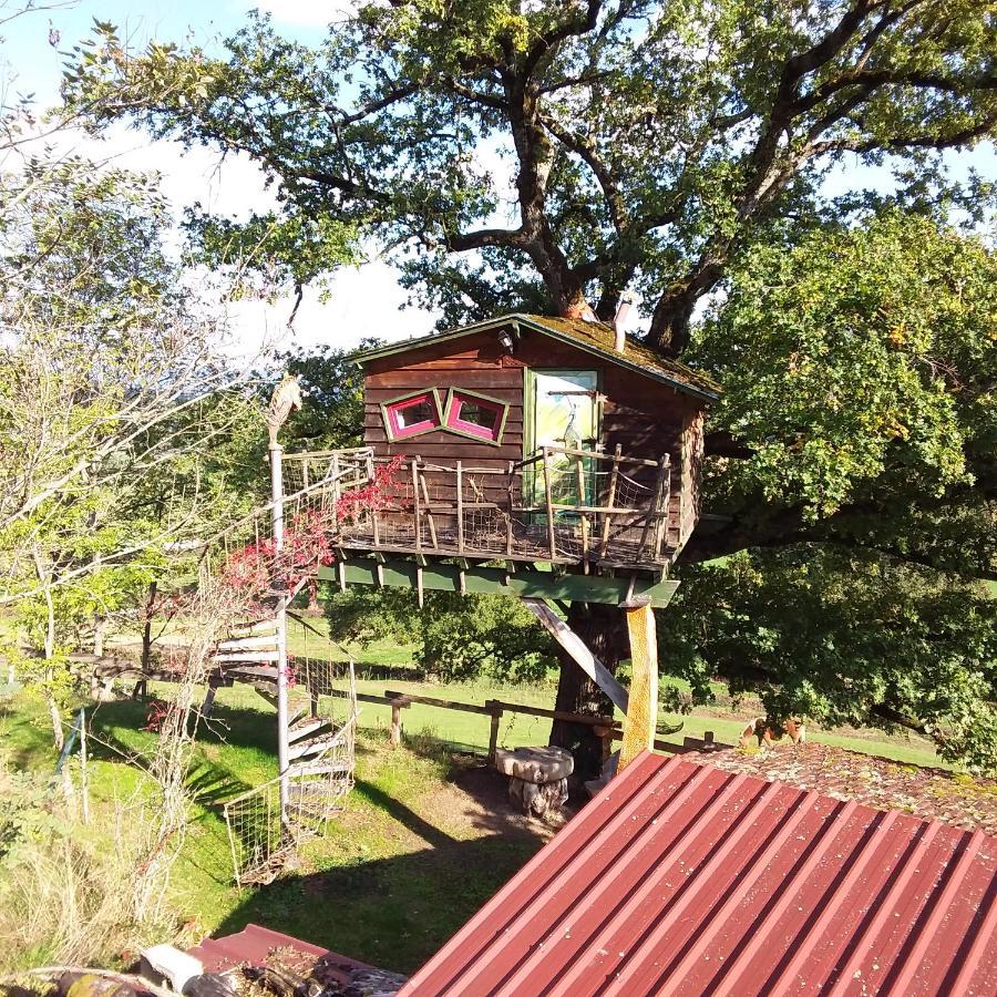 Village.Insolite Montagny-sur-Grosne Екстериор снимка